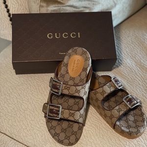 Gucci Unisex Sandals